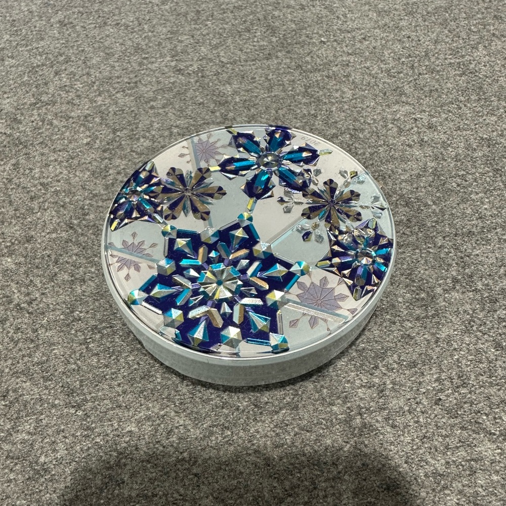 Shiseido Snow Beauty Whitening Face Powder